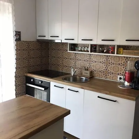 Apartment Cozy And Charming Apt. Sarajevo