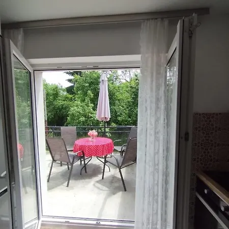 Cozy And Charming Apt. Sarajevo